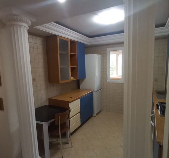 Apartament 3 camere /2 bai/ Centrala, Zona Stanjeneilor, Sp. Badgasar Arseni. - Poză 6