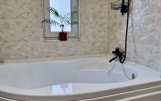 Apartament ultrafinisat, 3 camere ideal pentru pretentiosi! - Poză 13