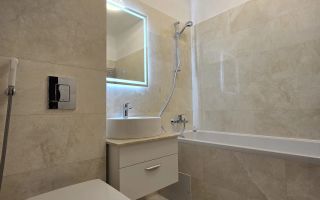Royal  Town Copou - -INTABULAT -Decomandat - 2 Camere - 60mp - Poză 18