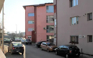 Decomandat, centrala proprie, parcare inclusa. - Poză 19