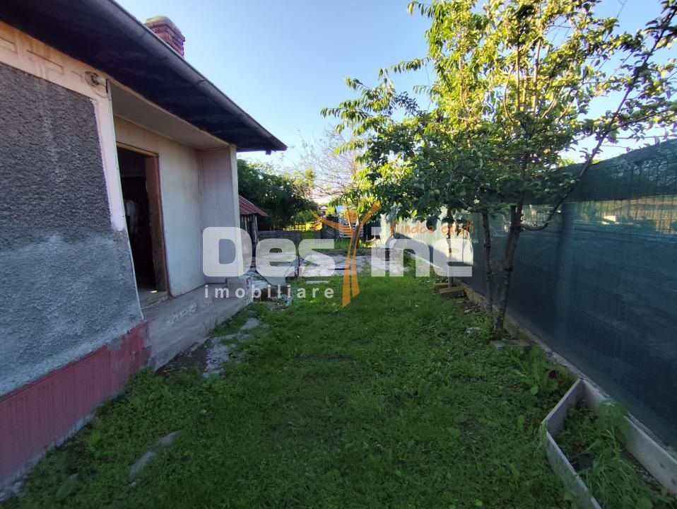 Casa Batraneasca cu 1410 mp teren, Cocorastii MIslii. - Poză 9
