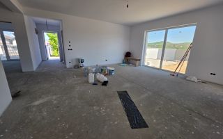 Casa 4 Camere, 2 Bai, 610mp Teren Zona Alba Micesti - Poză 5