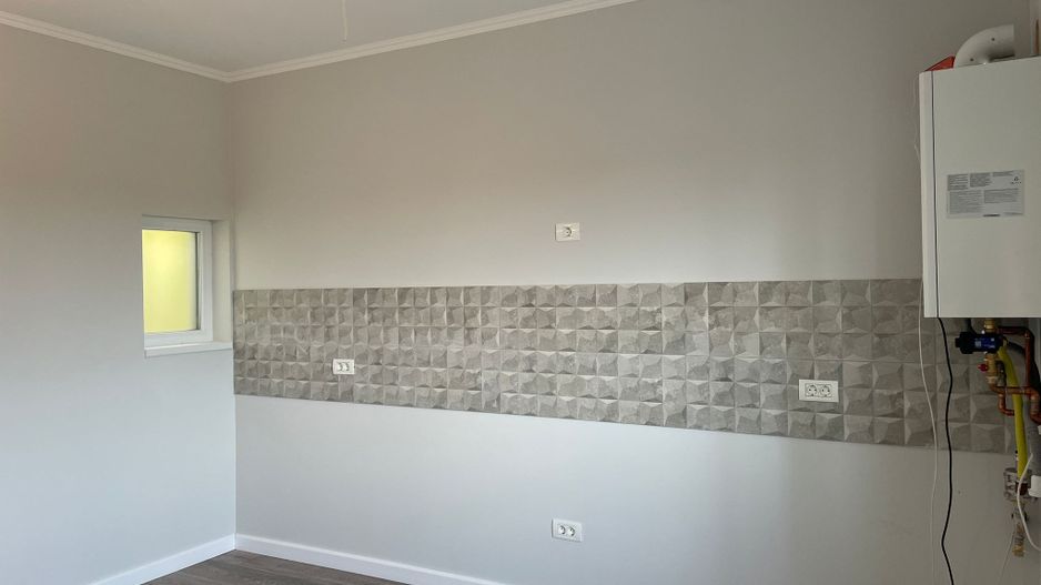 Duplex-4 camere-pozitie excelenta-la asfalt-Remetea Mare - Poză 8