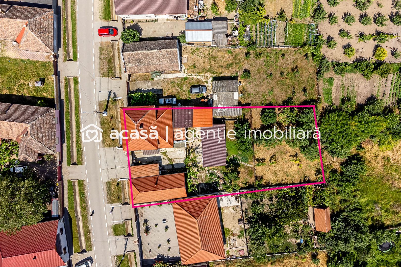 Casă cu 2 corpuri de clădire în Pecica, Arad. - Poză 2