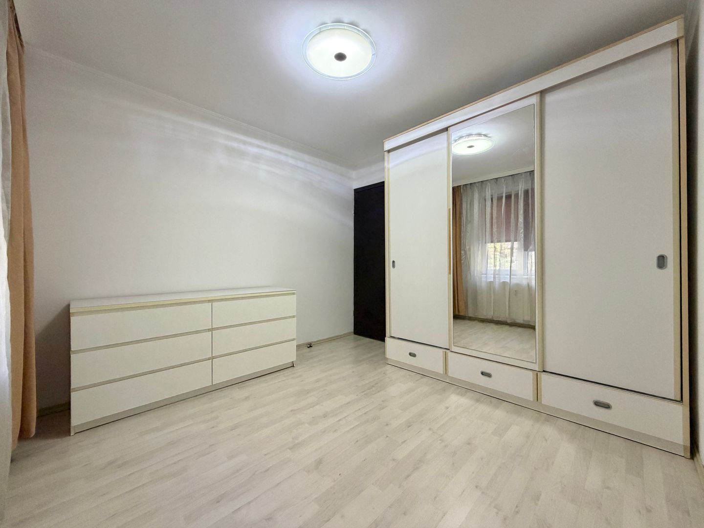Apartament 2 camere de închiriat – Ghencea, capătul tramvaiului 41 - Poză 8