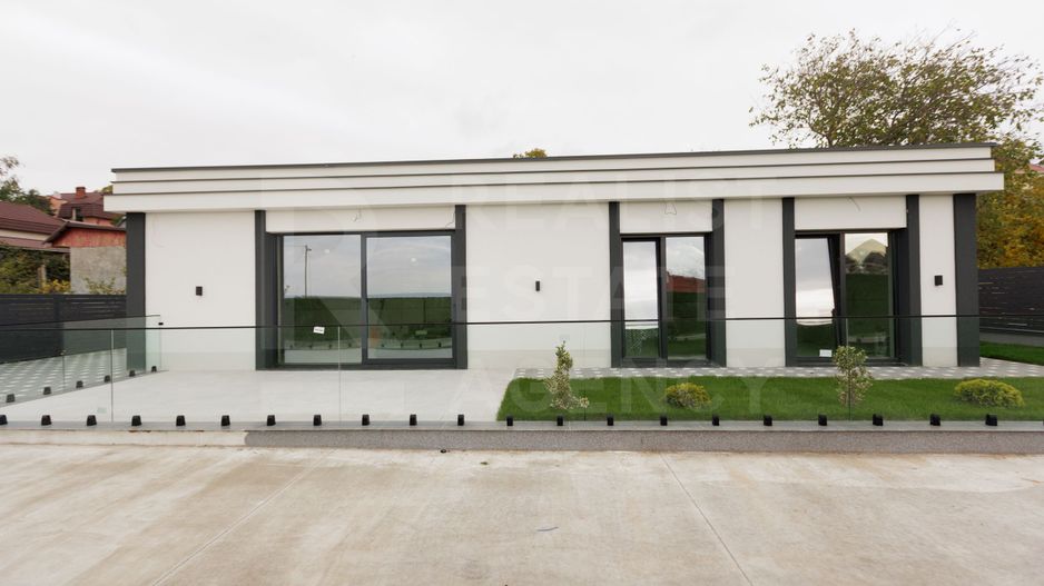 Vânzare, casă, 1 nivel, 135 mp, strada Mihail Lermontov, Centru - Poză 1