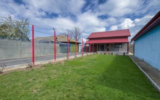 Casă modernă cu 5 camere, garaj și curte mare, mobilată in Corbu - Poză 1