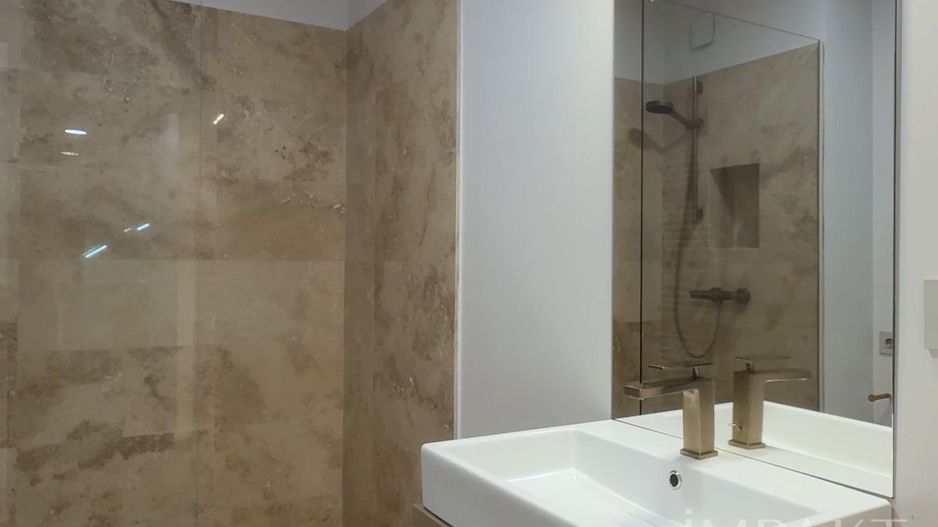 Apartament modern cu 2 camere la cheie in Piata Cipariu - Poză 9