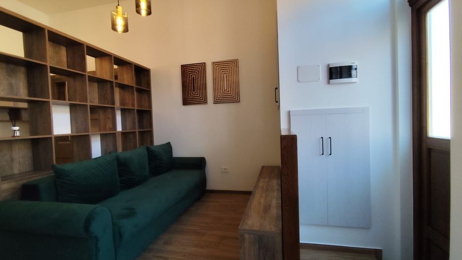 Vanzare | proprietate ultracentrala | studio + ap.2 camere | Oradea - Poză 2