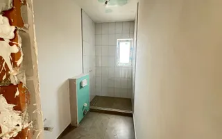 Casa-5 camere-P+1+P-147mp utili-600mp teren-Utilitati-Sanpetru - Poză 13