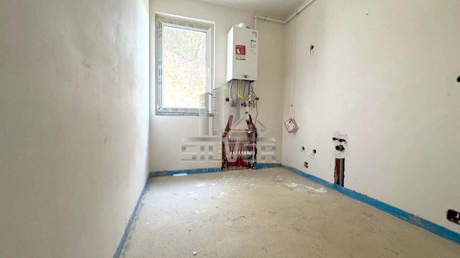 Apartament cu 3 camere dec.+TERASA de 60 mp. - Poză 10
