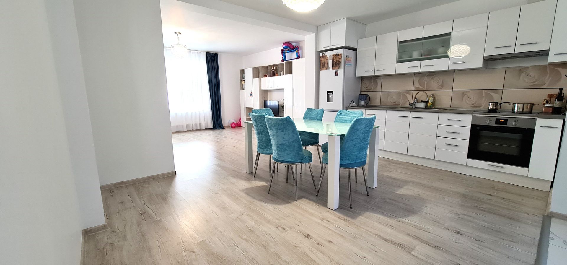 Casa 4 camere mobilata si utilata cartier Izvor Tarlungeni Brasov - Poză 15