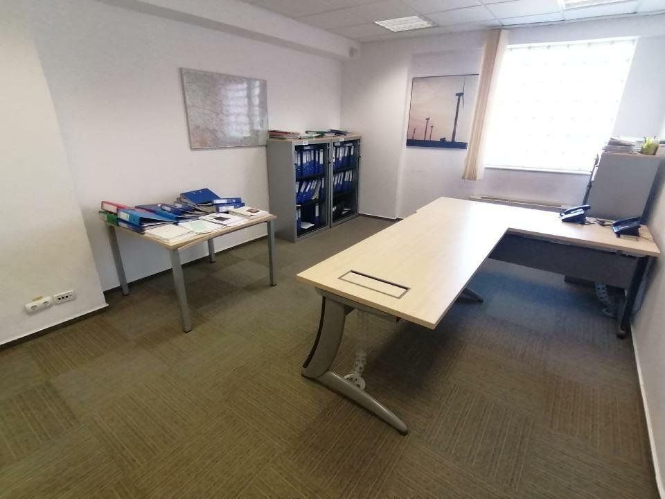 Inchiriere spatiu birouri str. Polona 95-99 - Poză 2