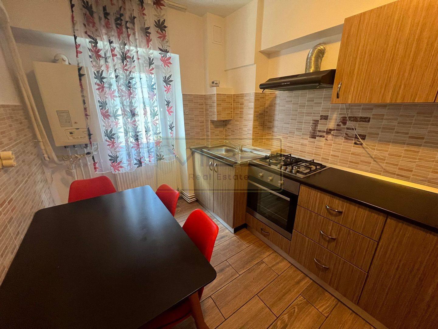 Apartament 2 camere  Palas Mall Sf Lazar - Poză 12