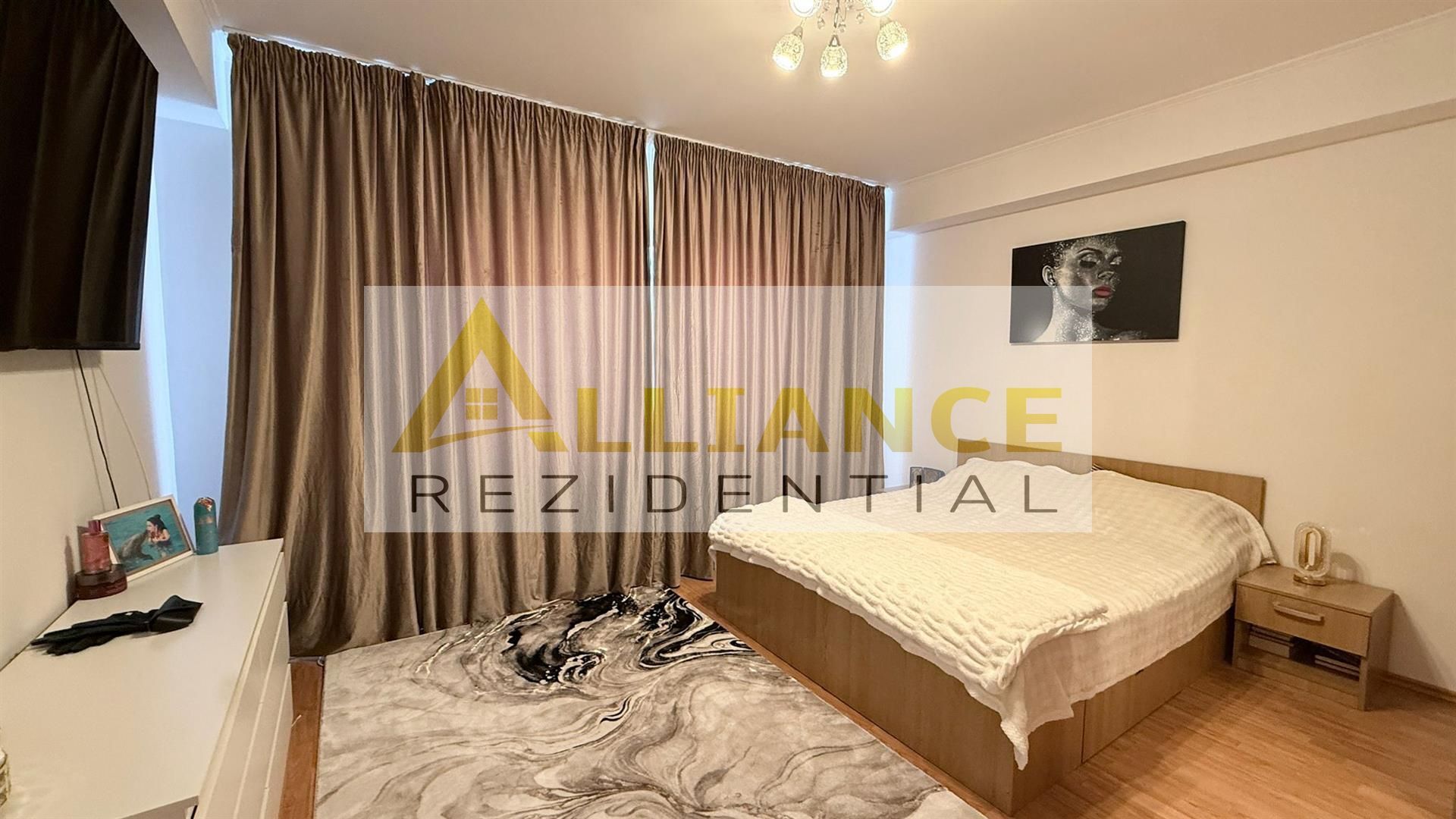 Casa Individuala - 5 camere - 3 bai - 450mp teren - Poză 12