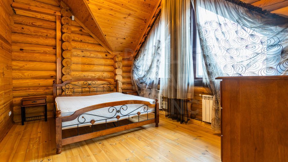 Chirie, casă, 3 nivele, 6 camere, Ialoveni - Poză 3