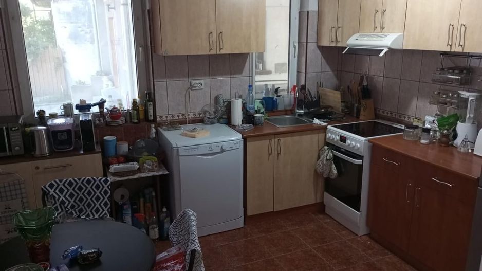 de vanzare casa mare  zona Brancoveanu suprafata utile 350 mp - Poză 14