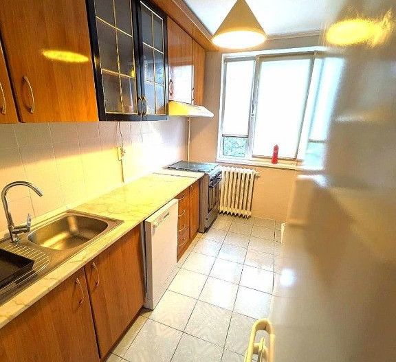 Apartament 4 camere. Decomandat. 2 Bai. Parcare. Brancoveanu. Huedin. - Poză 4