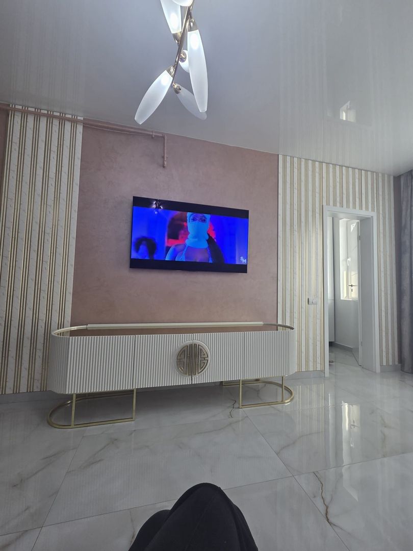 Inchiriere 2 Camere Confort Urban - Lux, Parcare, Încălzire Pardoseală - Poză 3