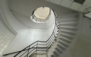 Spațiu comercial 493 mp utili | Locație centrală | Vizibilitate excelentă | - Poză 15