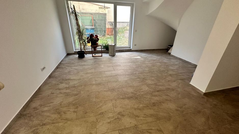 CASA DUPLEX CARTIERUL VERDE, INCALZIRE PARDOSEALA, 225 MP UTILI - Poză 4