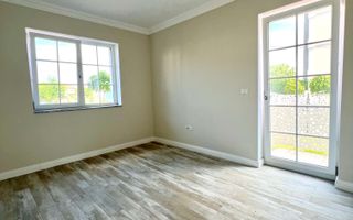 Apartament cu 2 camere+gradina generoasa in spate la Hotel IQ-Giroc - Poză 4