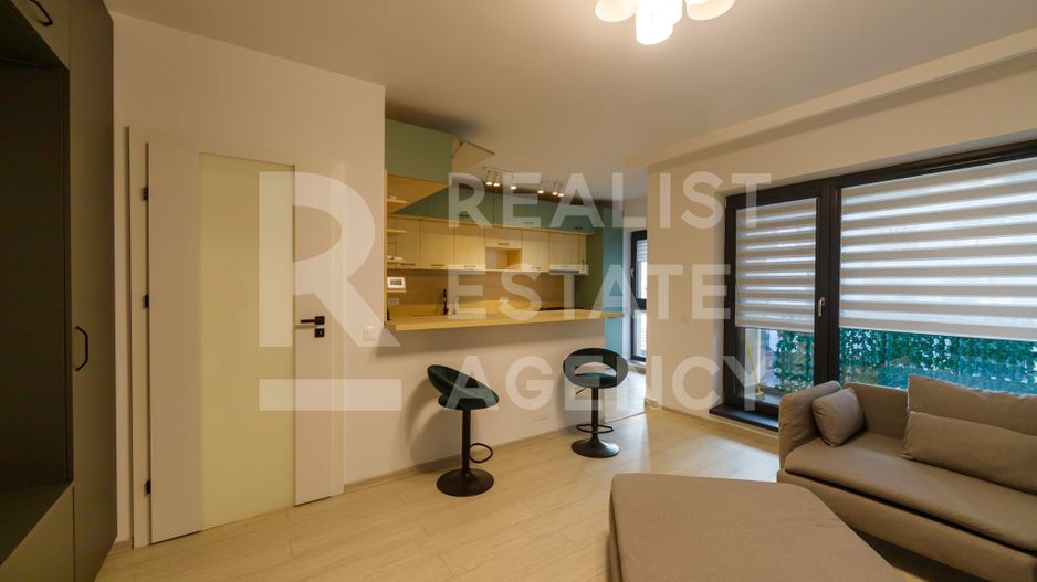 Vânzare, apartament cu 3 camere în zona Lujerului - Poză 6