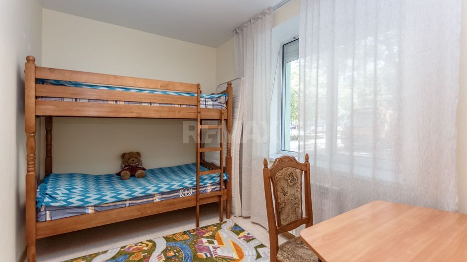 Spațiu nelocativ - Poză 2