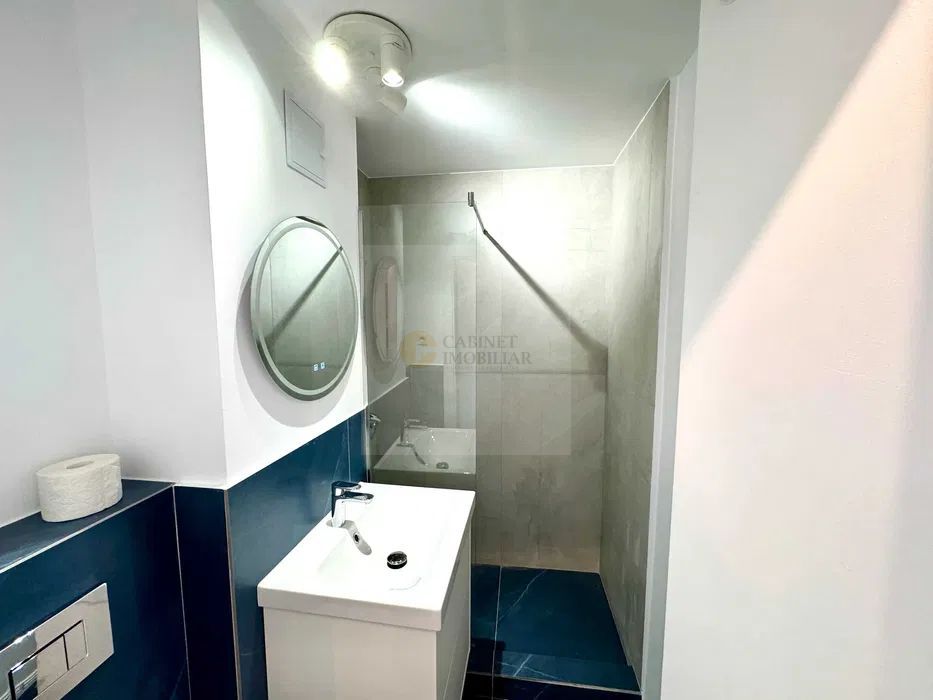 Apartament decomandat 2 camere |  Piata Victoriei - Poză 5