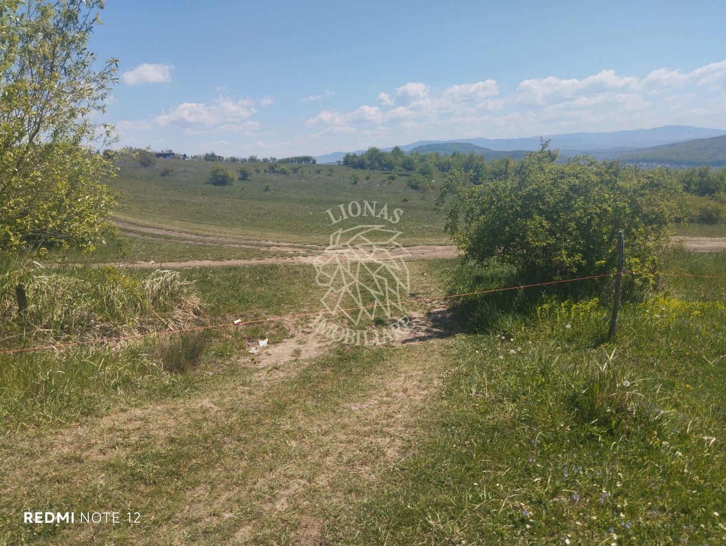 Teren 2900 mp la drum principal-Parcelabil-panoramic-Sarata - Poză 2