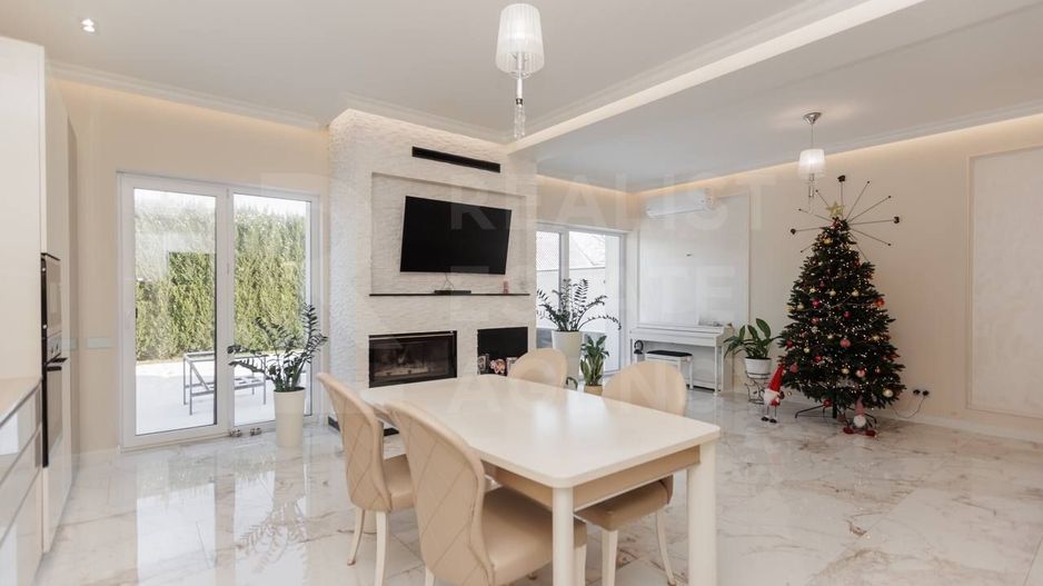 Vânzare, duplex, 5 camere, str. Ion Calimachi, Buiucani - Poză 1