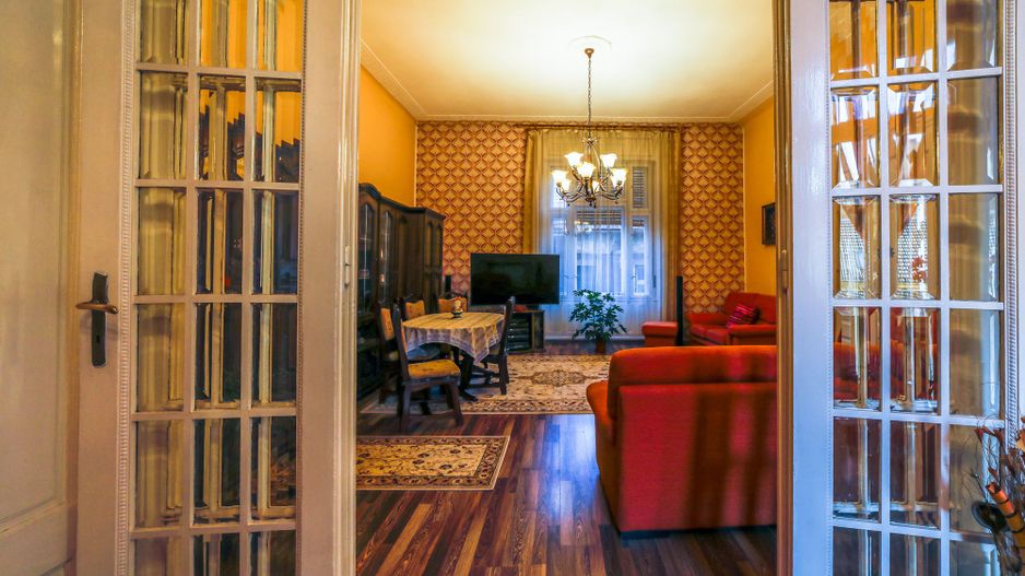 Apartament zonă ultracentrală-Palatul Bohuș - Poză 4