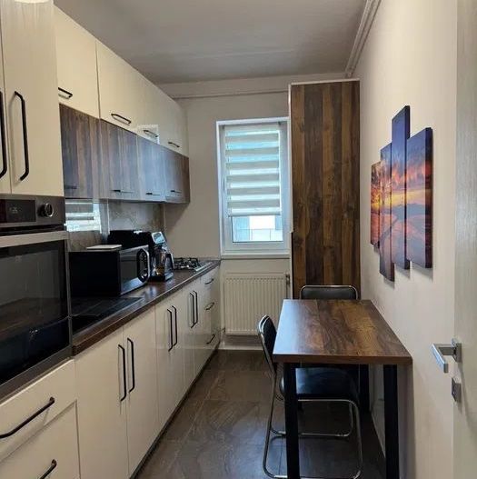 GARSONIERA DRUMUL TABEREI, CENTRALA PROPRIE, PARCARE, METROU 5 MINUTE - Poză 2