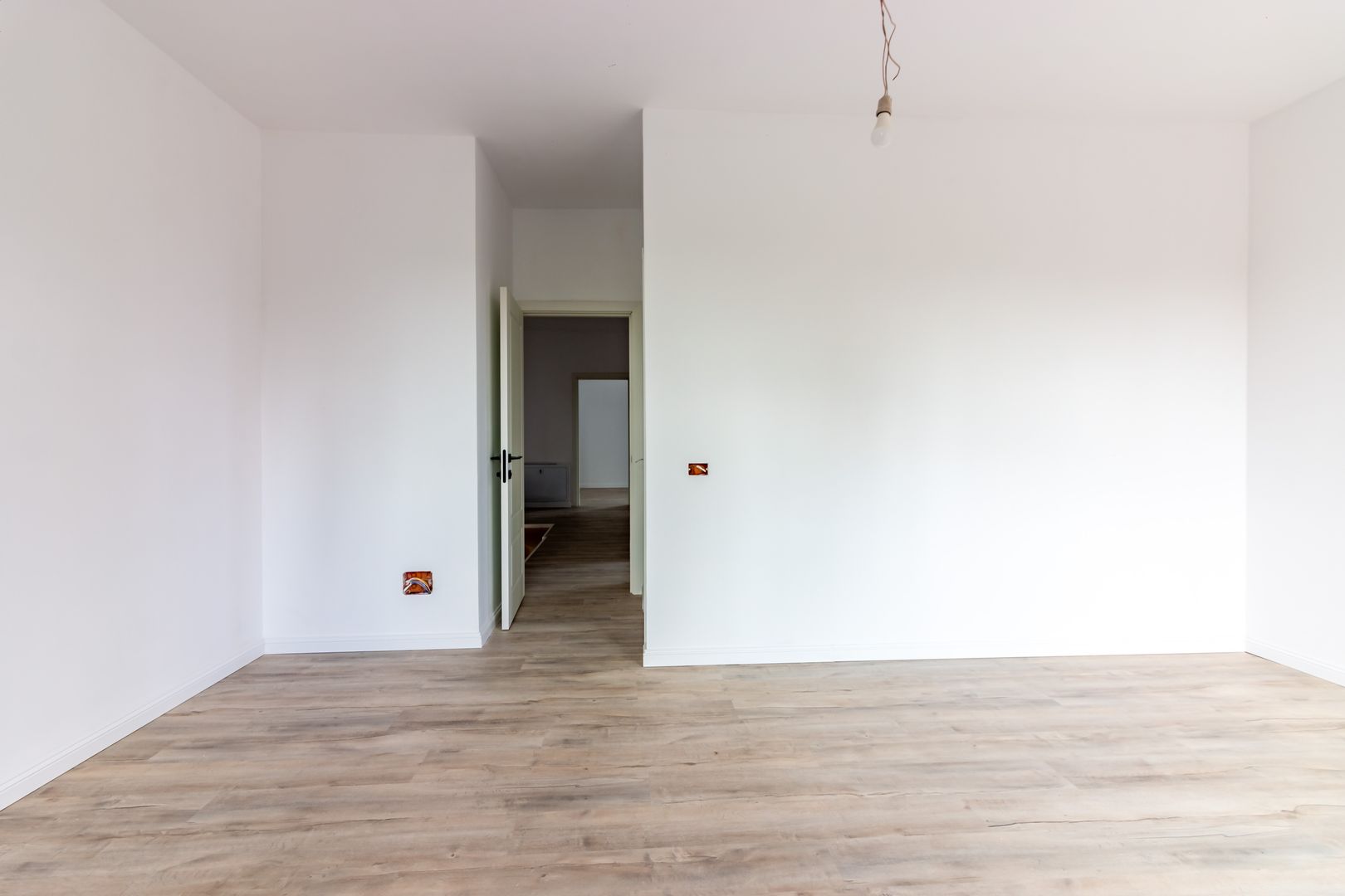Casă / Vilă tip duplex 4 camere de vânzare Chitila | Centru - Poză 14