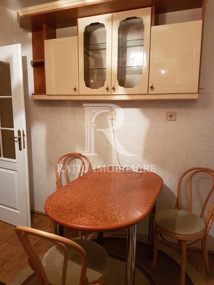 Apartament cu 3 camere | Etaj intermediar | Rogerius | Oradea - Poză 5