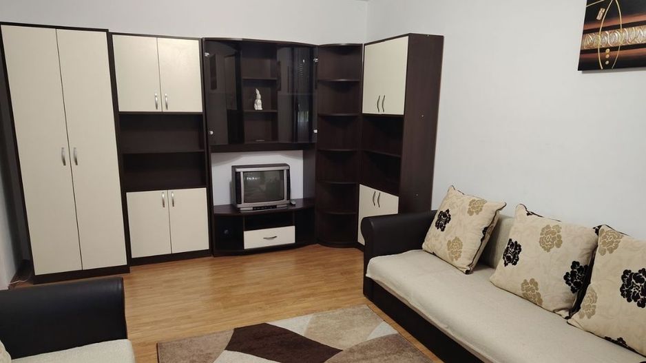 Apartament 2 camere in zona Drumul Taberei la 5 minute de metrou Raul Doamnei - Poză 2