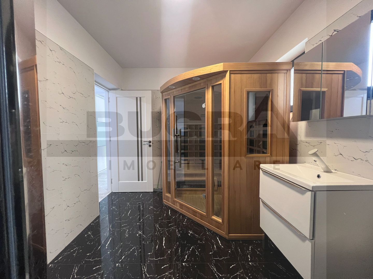 Duplex de 4 camere, 120mp, gradina, zona strazii Romul Ladea - Poză 14