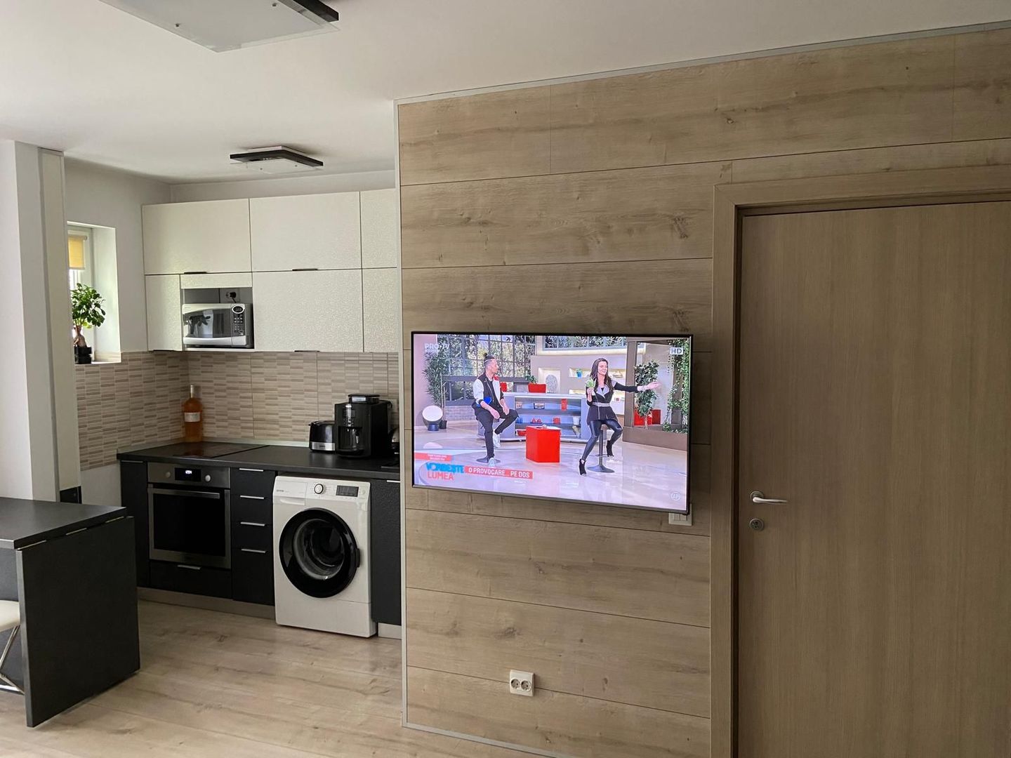 APARTAMENT RENOVAT | FLOREASCA COMPOZITORI - Poză 5