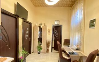 Apartament, 60 mp. Zona Centrala!! - Poză 2