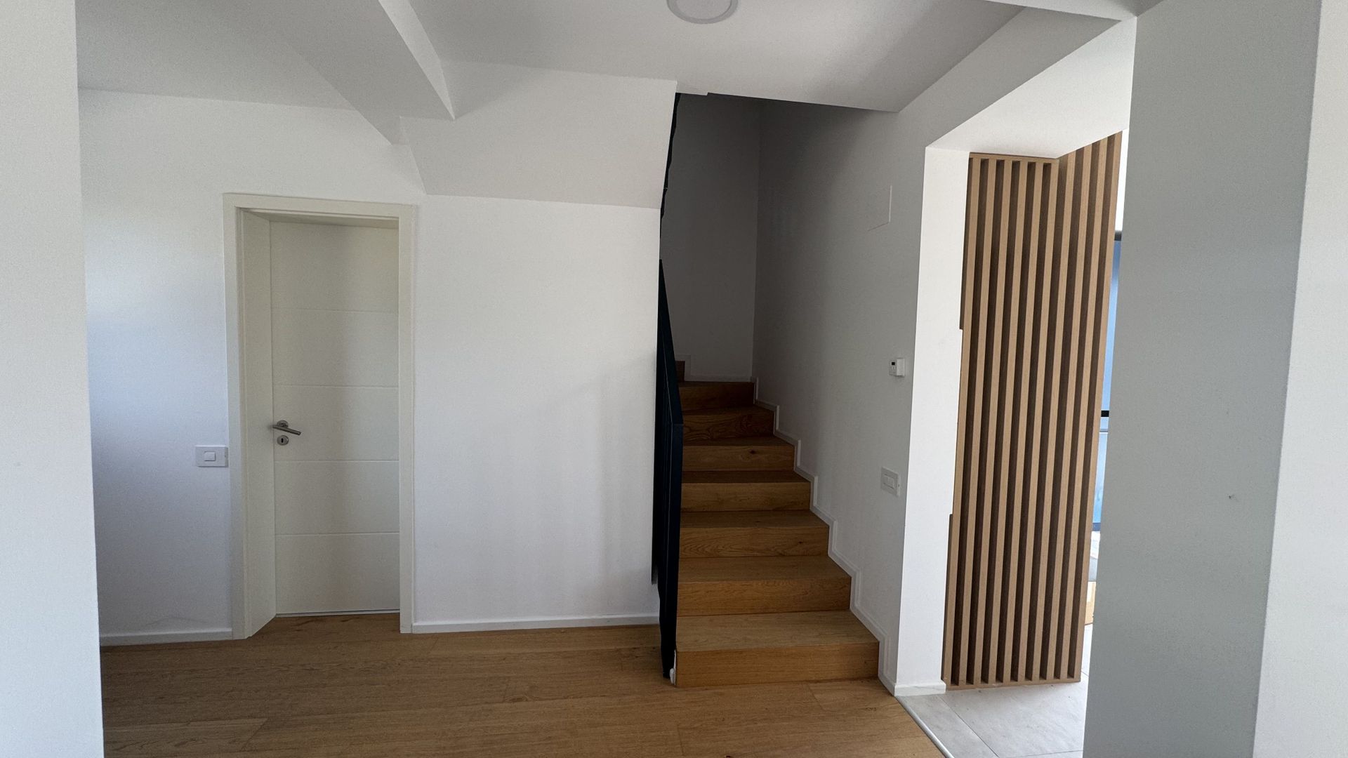 Casă modernă pentru familie, lângă Școala Americană, cu finisaje premium - Poză 11