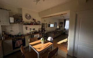 Apartament modern și luminos în zona Centrală - Poză 2