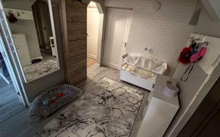 BRASADAS vinde ap 4 cam decomandat Micro 17 etaj 3/4. - Poză 6