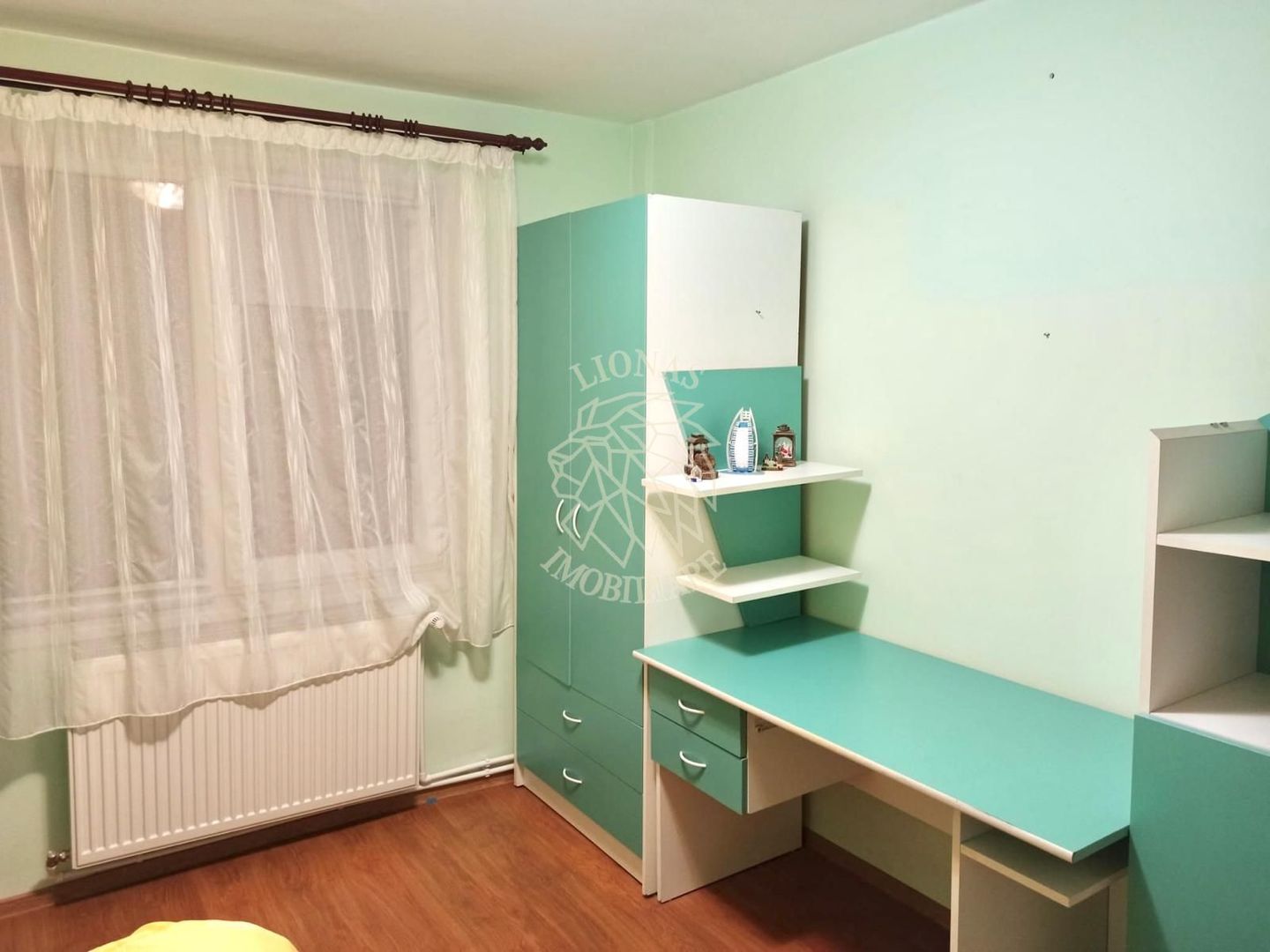 Apartament decomandat 3 camere 68 mp+balcon-parcare-Imparat Traian - Poză 6