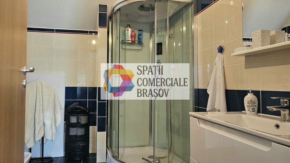Casă individuala 5 camere de vânzare - zona Tractorul, Coresi - 270 mp - # plus - Poză 24