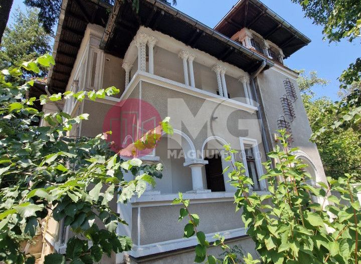 Vila cu arhitectura deosebila de vanzare- Primaverii- televiziune - Poză 5