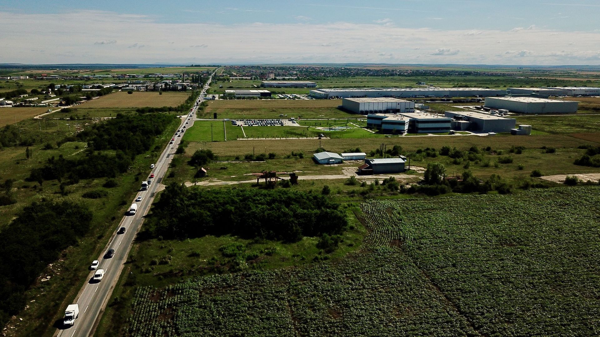 Parcele teren industrial cu PUZ - 2.700 mp, Giarmata - Poză 3