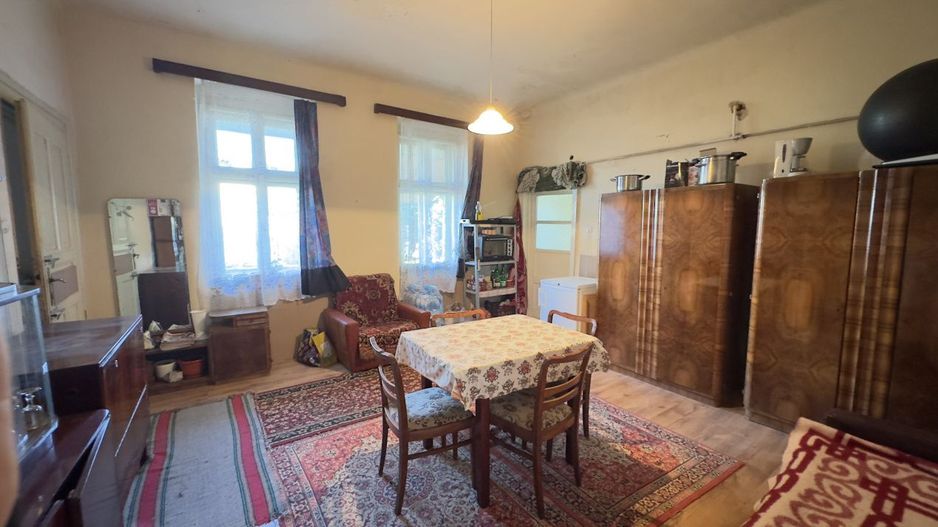 Casă 4 camere cu Teren 2.974 mp | Rezidență sau afacere | Carei - Poză 8