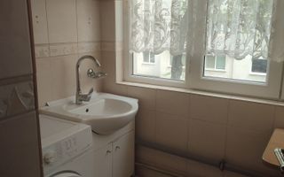 Apartament cu o cameră, decomandat, de închiriat în Nicolina 1, Iași - Poză 7
