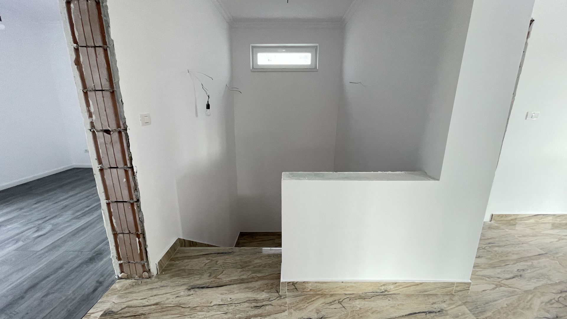 Casa de familie in zona rezidentiala - Poză 26