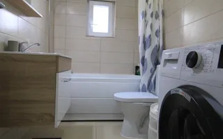 Giroc, plan parter, mobilat si utilat complet ! Loc parcare privat. - Poză 15